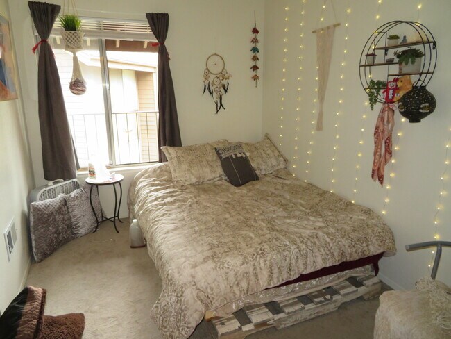 1200 S Riordan Ranch St, Unit University Meadows #72 in Flagstaff, AZ - Foto de edificio - Building Photo