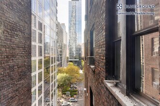 210 W 70th St in New York, NY - Building Photo - Building Photo