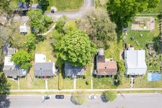 817 Cheatwood Ave in Richmond, VA - Building Photo - Building Photo