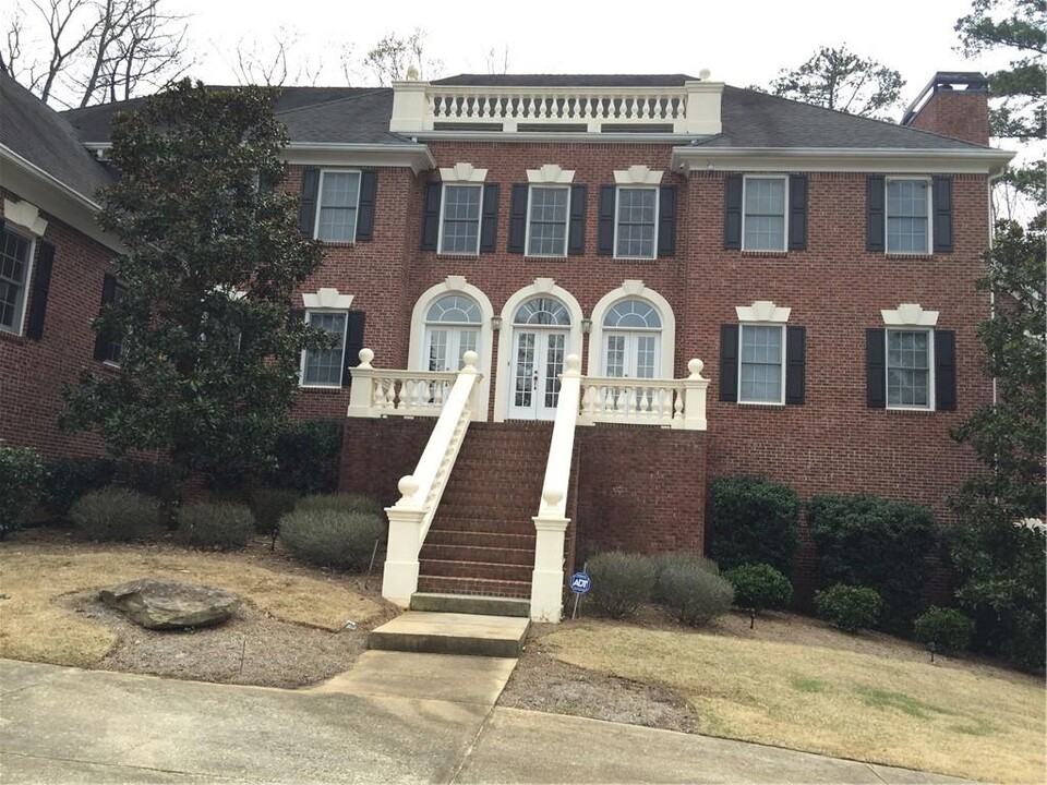 2385 Hopewell Plantation Dr in Milton, GA - Building Photo