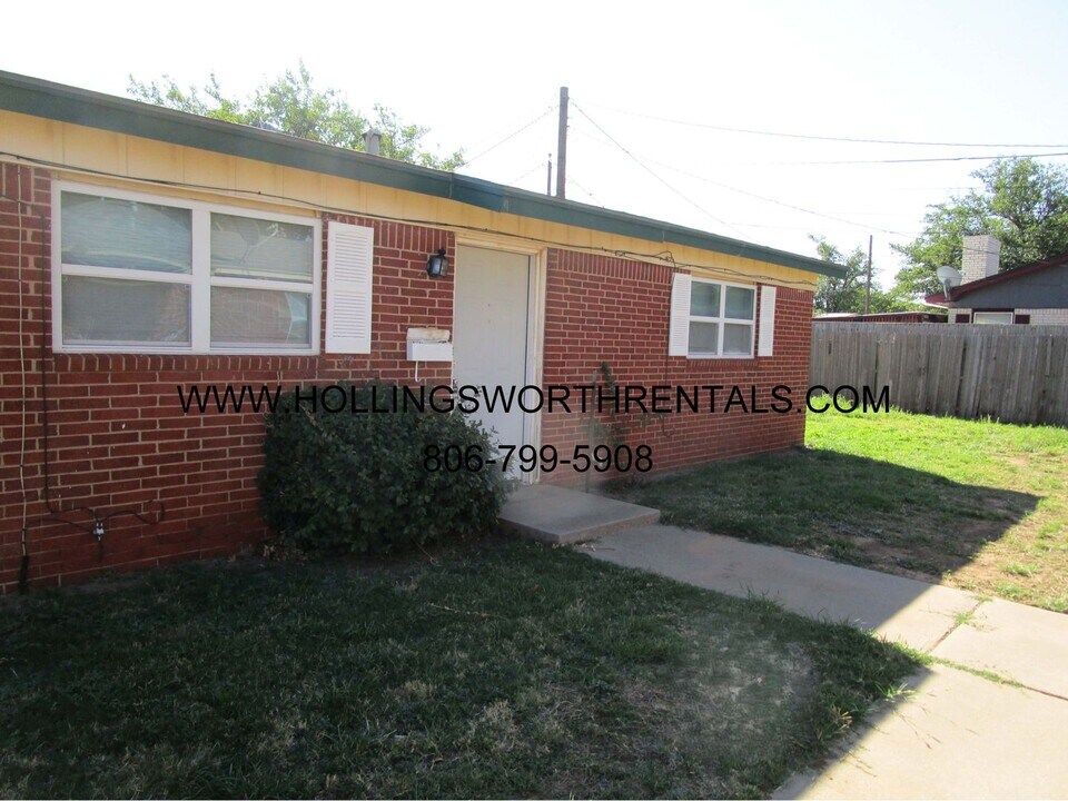 5531 34th St in Lubbock, TX - Building Photo