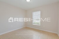 2733 Bentley Ct photo'