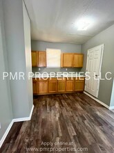 1911 Washington Ave in St. Joseph, MO - Building Photo - Building Photo
