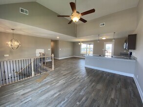 306 Dugger Dr in Clarksville, TN - Building Photo - Building Photo