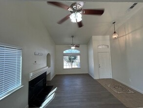 111 Buck Run Dr in Oroville, CA - Building Photo - Building Photo