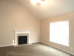 7101 Winterbek Ave in New Albany, OH - Foto de edificio - Building Photo