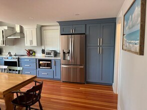 42-44 Beach St in South Portland, ME - Building Photo - Building Photo