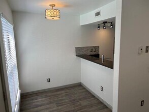2800 Douglas Ave in Dallas, TX - Building Photo - Building Photo