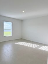 12216 Sydney Ct in Lehigh Acres, FL - Building Photo - Building Photo