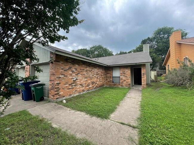 property at 1411 Waterloo Tr