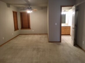 2503 Willow Spring Dr in Enid, OK - Building Photo - Building Photo