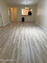 7620 Baymeadows Cir W in Jacksonville, FL - Building Photo - Building Photo