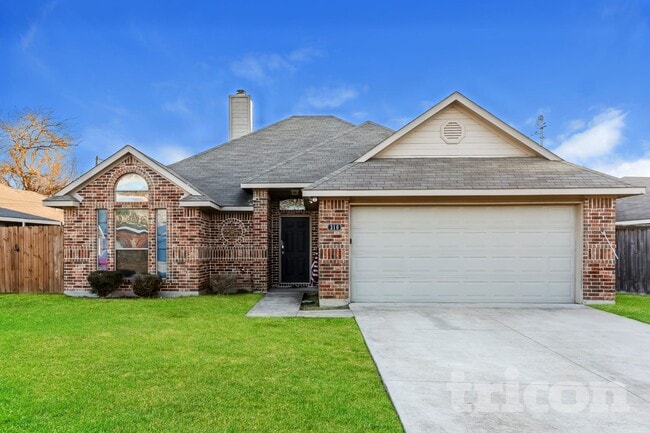 property at 310 Southlake Dr