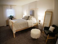 Galbraith Pointe Apartments & Townhomes photo'