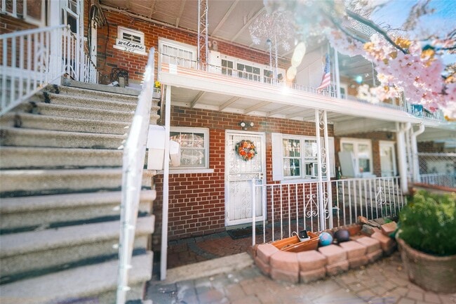property at 266 Throgs Neck Blvd