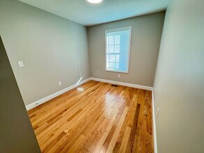 2 Vernon St in Holyoke, MA - Building Photo - Building Photo