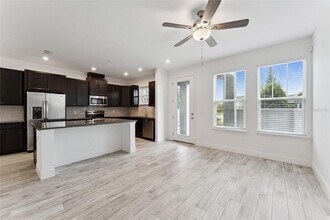 13468 Stoddart Ave in Orlando, FL - Building Photo - Building Photo
