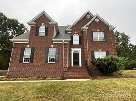 10411 Rougemont Ln in Charlotte, NC - Building Photo