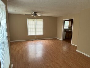 225 Dyers Hall Rd in Irmo, SC - Building Photo - Building Photo