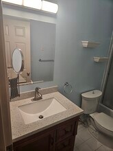 45 Donnybrook Rd in Boston, MA - Foto de edificio - Building Photo