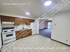 110 Ridgway Ct