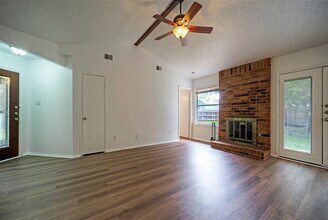 702 Twin Oak Trail in Cedar Park, TX - Building Photo - Building Photo