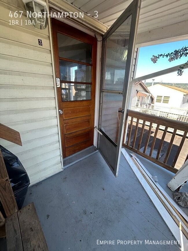 property at 467 Northampton St