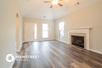 568 Fox Run Cir in Pell City, AL - Building Photo - Building Photo