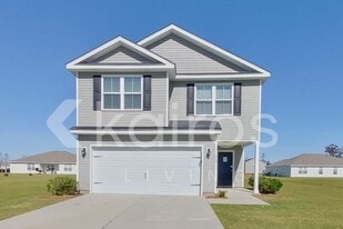 210 Western Red Cedar Dr in Springfield, GA - Building Photo