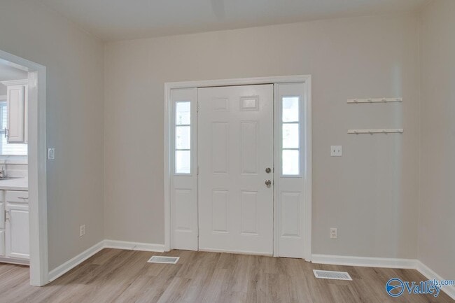 310 Rock St SE in Hartselle, AL - Foto de edificio - Building Photo