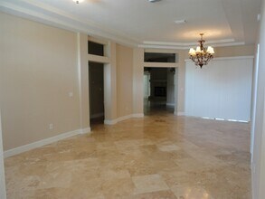 18804 Forest Glen Ct in Tampa, FL - Building Photo - Building Photo