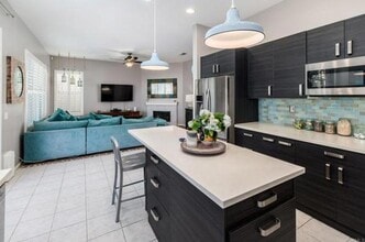 5654 Weatherstone Ct in San Diego, CA - Building Photo - Building Photo