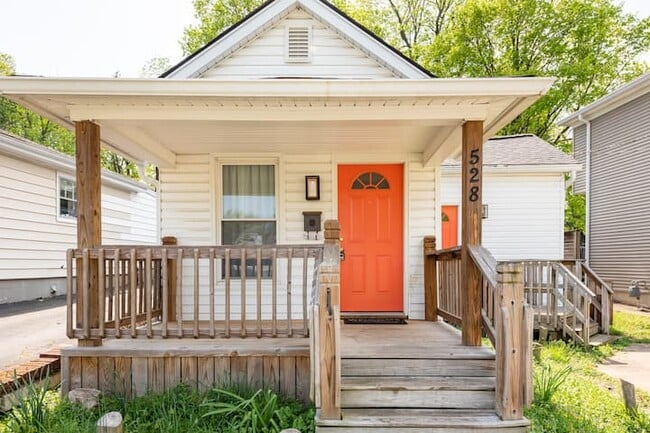 property at 528 University Ave