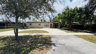 531 SW 38th Terrace in Fort Lauderdale, FL - Building Photo