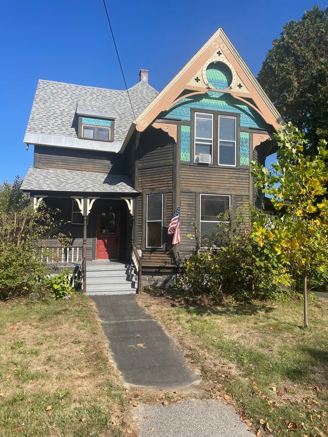property at 19 Pine St