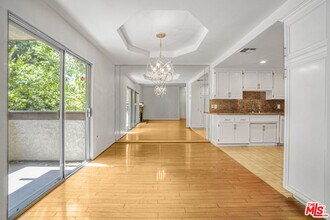 5534 Sylmar Ave in Los Angeles, CA - Building Photo - Building Photo