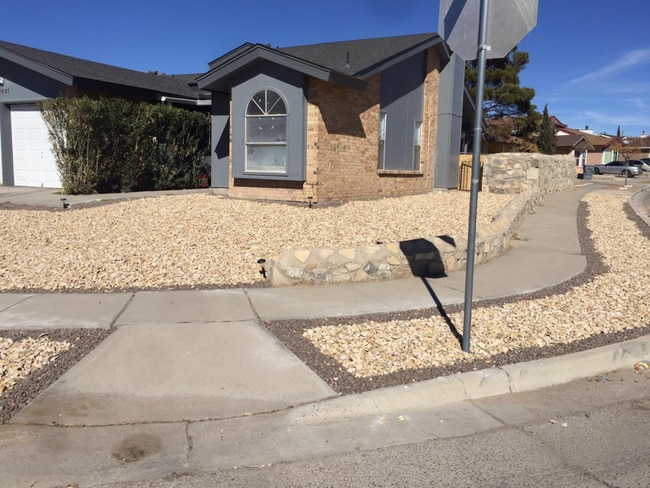 property at 11847 Stephanie Dr