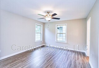 252 Lockeland Park Dr in Simpsonville, SC - Building Photo - Building Photo