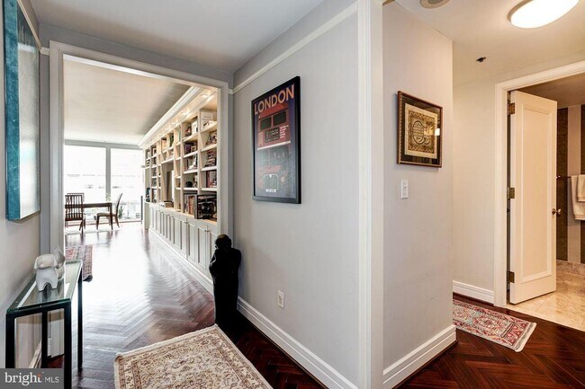 1155 23rd St NW in Washington, DC - Building Photo - Building Photo