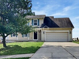 8133 Darlene Ter in Middletown, OH - Building Photo