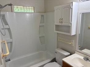 812 Baldwin Dr in Albany, GA - Building Photo - Building Photo