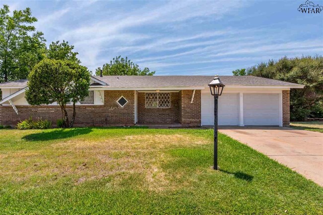 9 Rene Cir in Wichita Falls, TX - Building Photo - Building Photo