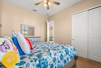 6879 Arnoldson St in Orlando, FL - Building Photo - Building Photo