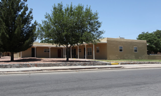 El Nido Apartments in El Paso, TX - Foto de edificio - Building Photo