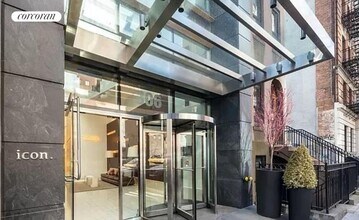 306 W 48th St in New York, NY - Building Photo - Building Photo