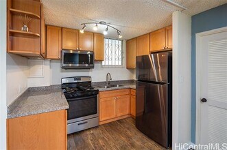 212 Huali St in Honolulu, HI - Building Photo - Building Photo