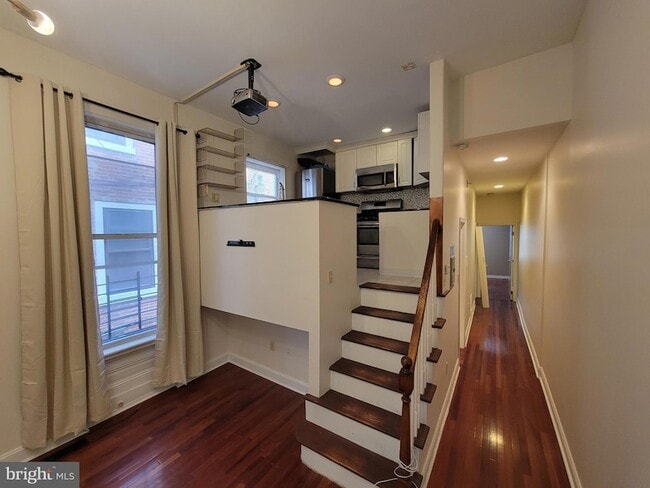 1828-1800 Green St, Unit 1R in Philadelphia, PA - Foto de edificio - Building Photo