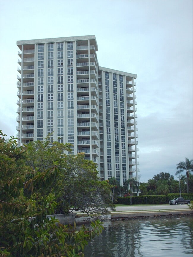Watergate One Condo Apartments Sarasota, FL Apartments For Rent