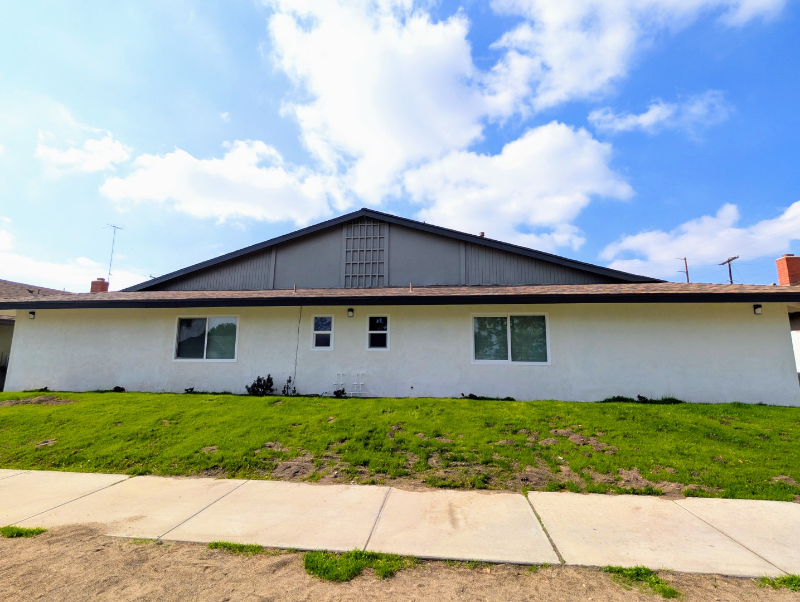 1401 N Pennsylvania Ave in Colton, CA - Building Photo