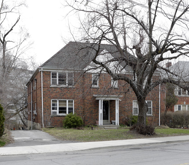 791 Spadina Rd in Toronto, ON - Building Photo - Building Photo